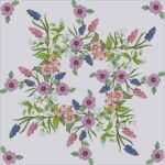 Tablecloth with floral motif-free cross-stitch pattern